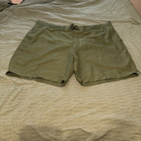 Bass Pro Shop Men’s swim trunks - Picture 1 of 4
